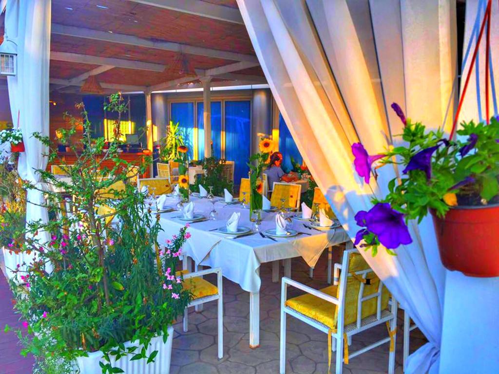Tropikal Bungalows Durrës Exterior foto